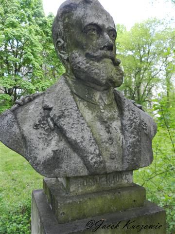 Pomnik Józefa Bossak-Haukego