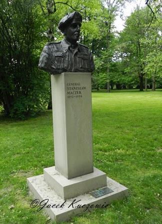 Pomnik Stanisława Maczka